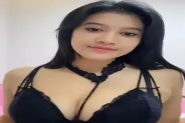 Memek Montok Cewek Senyum Manja Pas Coli Nikmat